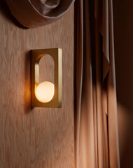 Mythos Wall Sconce